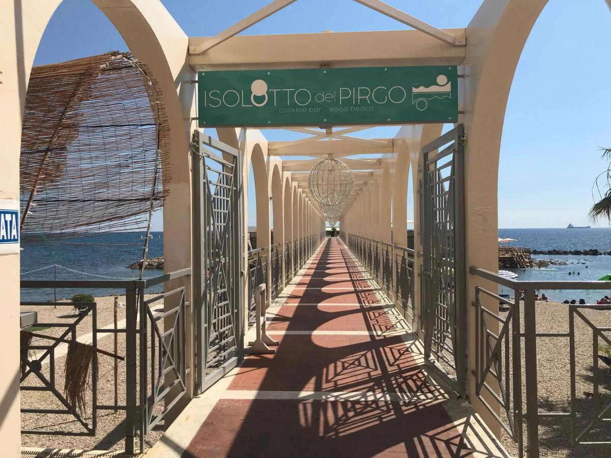 Ferienwohnung Casa Vacanza Tindara Civitavecchia Exterior foto