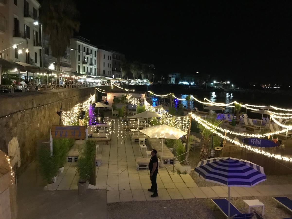 Ferienwohnung Casa Vacanza Tindara Civitavecchia Exterior foto